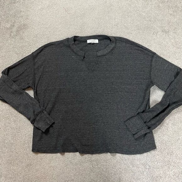 NWOT Michael Stars LA Women’s Medium Charcoal Grey Black Pullover V Neck Sweater - Picture 1 of 4